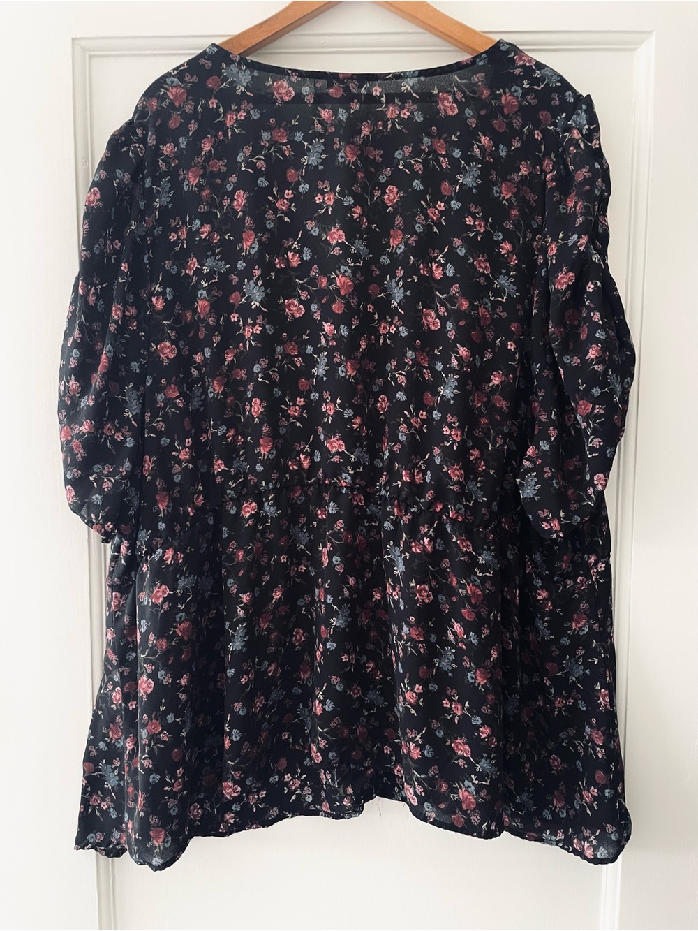 torrid Black Floral V-Neck Peplum Top with Pink Accents